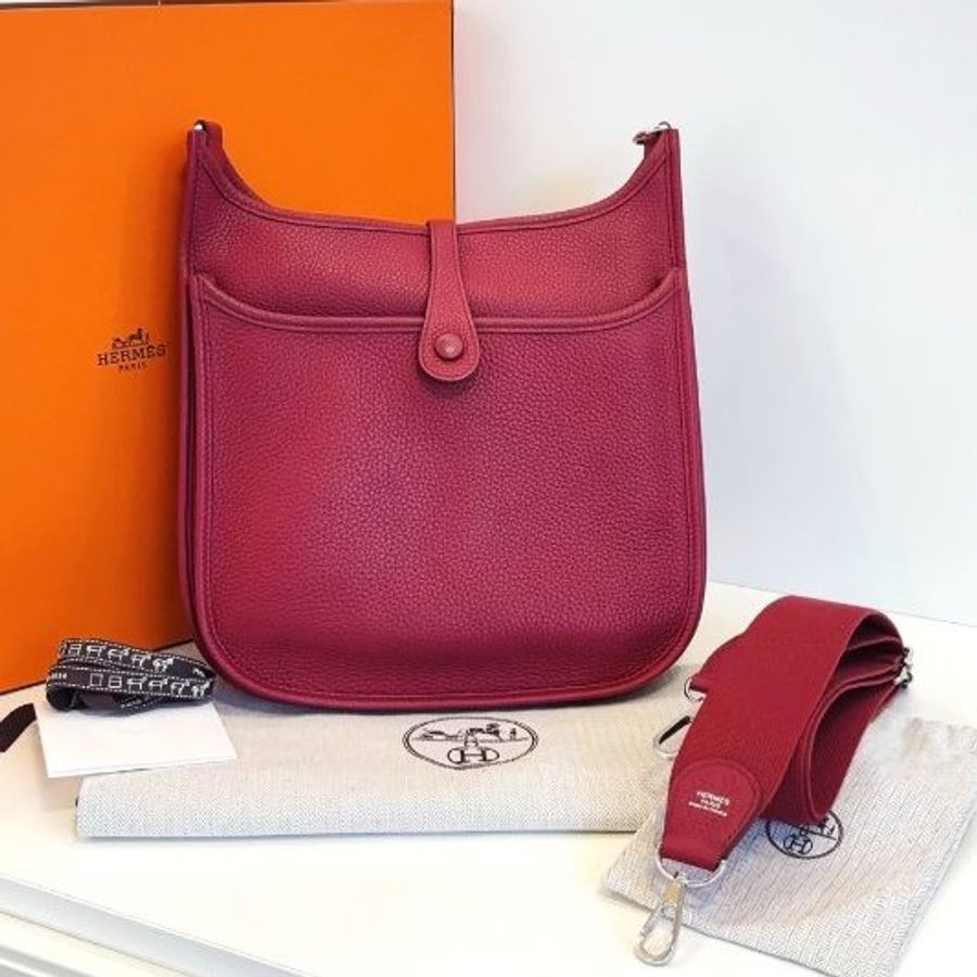 近新品 Hermes愛馬仕 Evelyne伊芙琳29 石榴紅銀扣-1