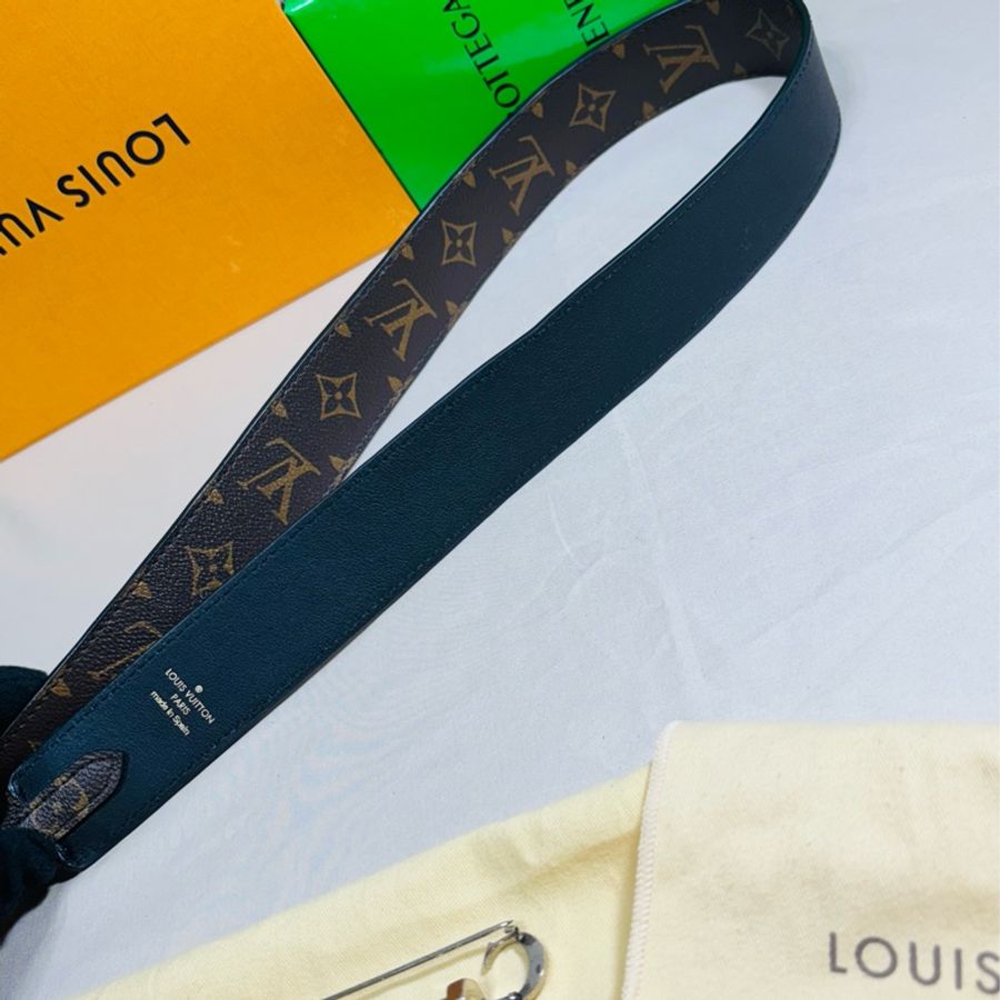 ‼️ 全台最甜近新美品LV新款寬背帶/肩帶 LouisVuitton 路易威登雙面用-5
