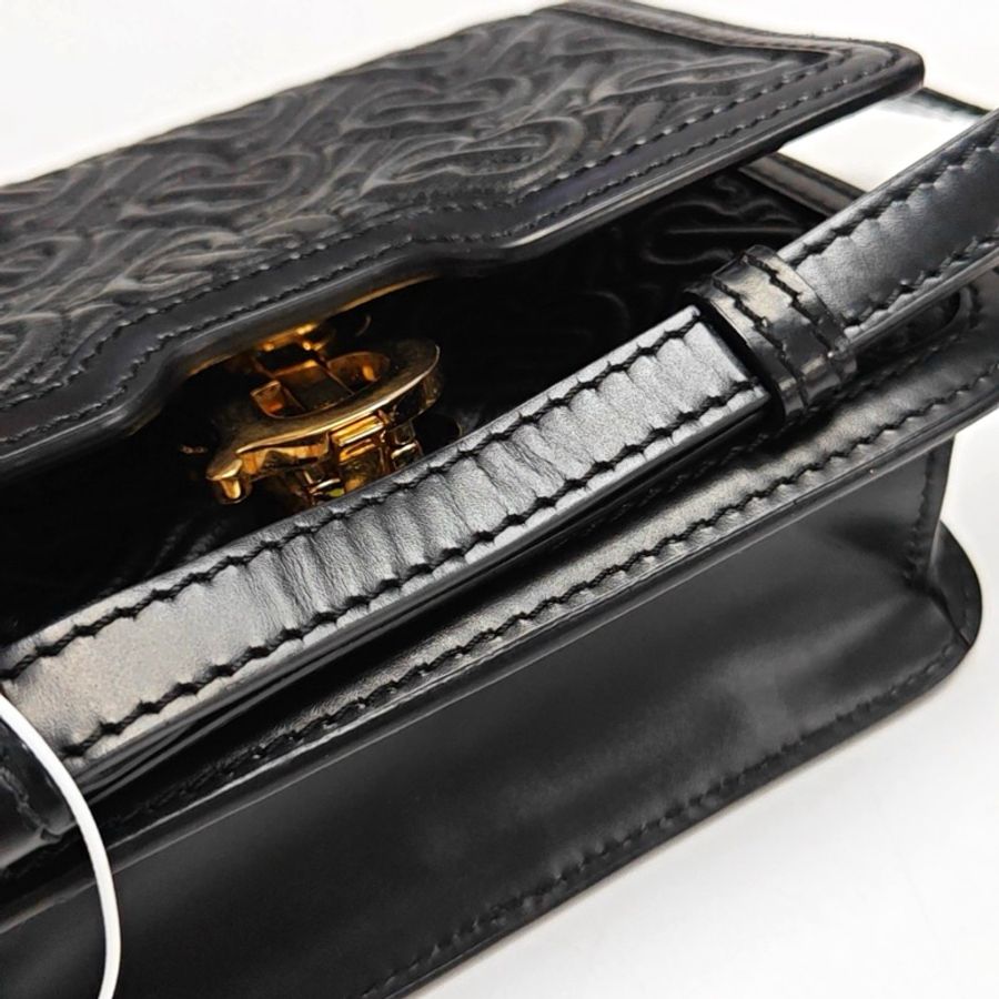 Burberry TB 迷你 黑色牛皮TB單肩包斜挎包 金色五金 可拆卸肩帶-8