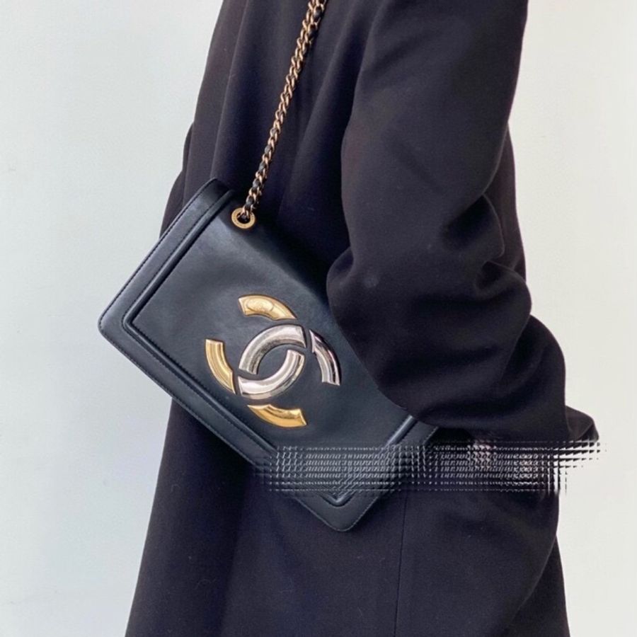 【絕版罕有款✨不怕撞包❤️全網獨有✨】香奈兒 CHANEL 黑色金扣大logo單肩斜挎鏈條包-4