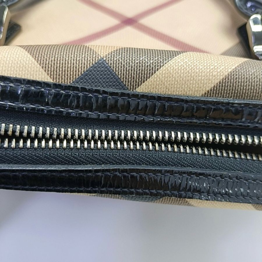 BURBERRY 卡其色塗層帆布手提包 黑色五金-8