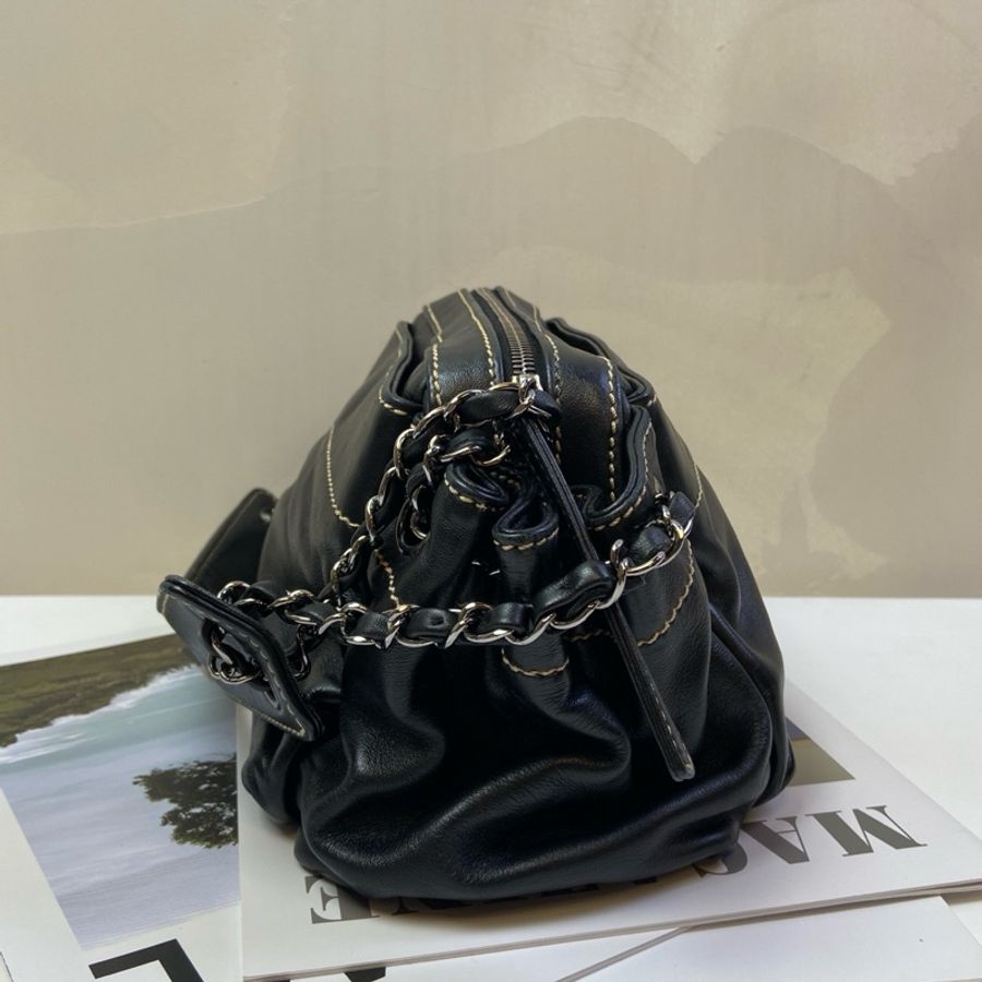 CHANEL香奈兒中古機車包黑色機車包黑銀鏈條單肩包 三角包型-3