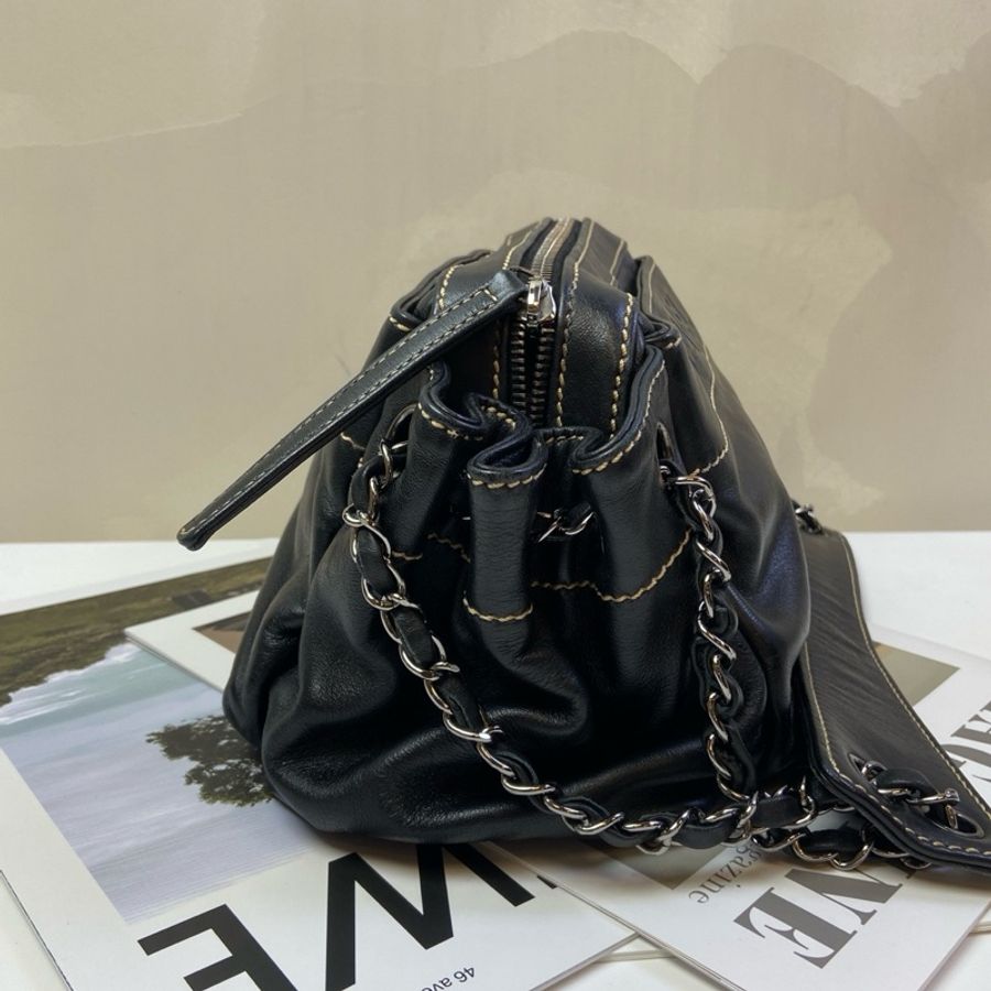 CHANEL香奈兒中古機車包黑色機車包黑銀鏈條單肩包 三角包型-4