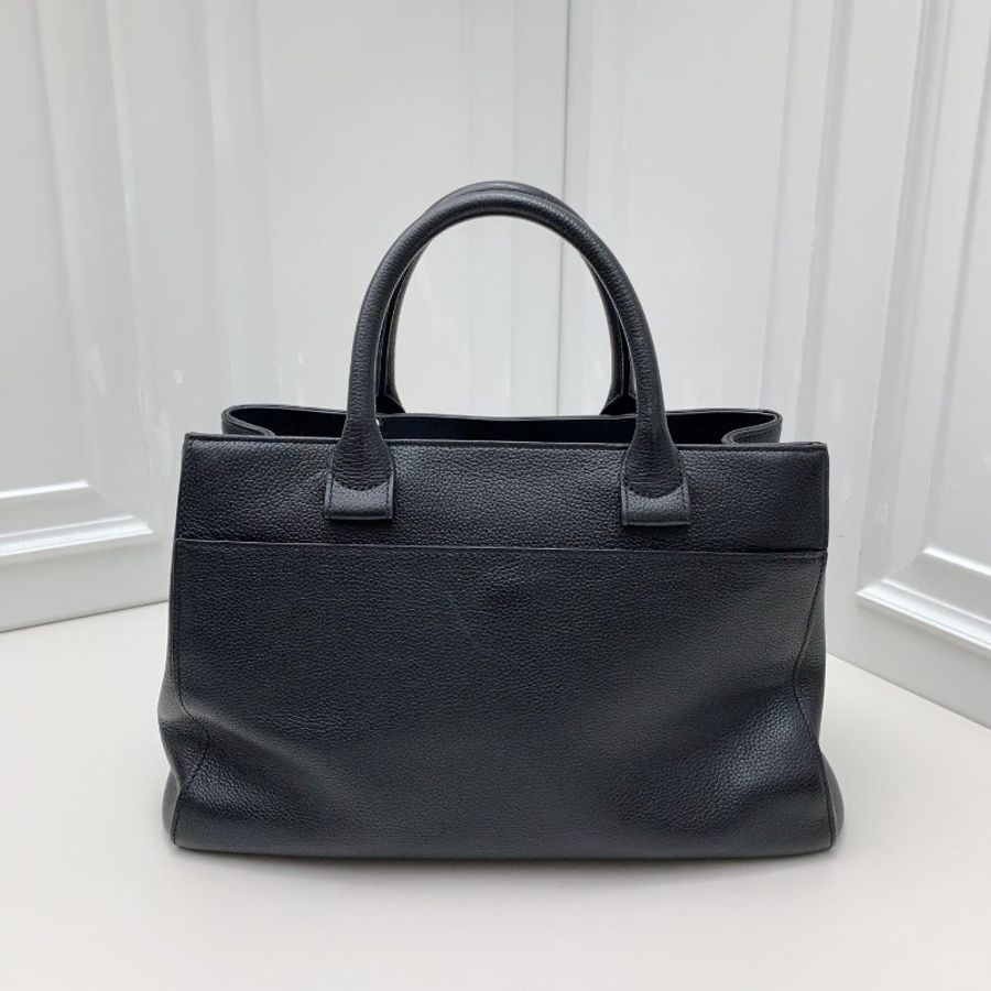 香奈兒/Chanel 黑金荔枝托特包-6