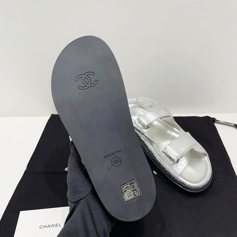 Chanel香奈兒 飛機場走秀款銀色魔術貼涼鞋 全新未使用39.5碼-5