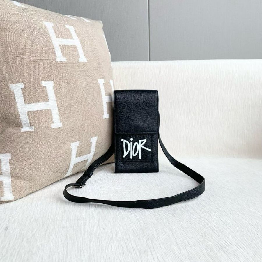 Dior 黑銀肩背手機包 黑色銀扣 10*18*3 98新配件塵袋-2
