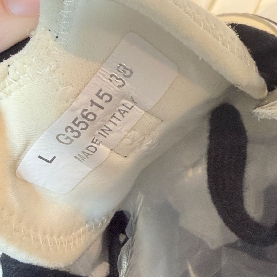 CHANEL/香奈兒 黑白雙C金扣運動鞋 38碼-5