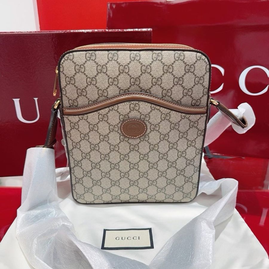 閒置未使用 Gucci 古馳老花單肩斜跨郵差包 26x22 配塵袋-0