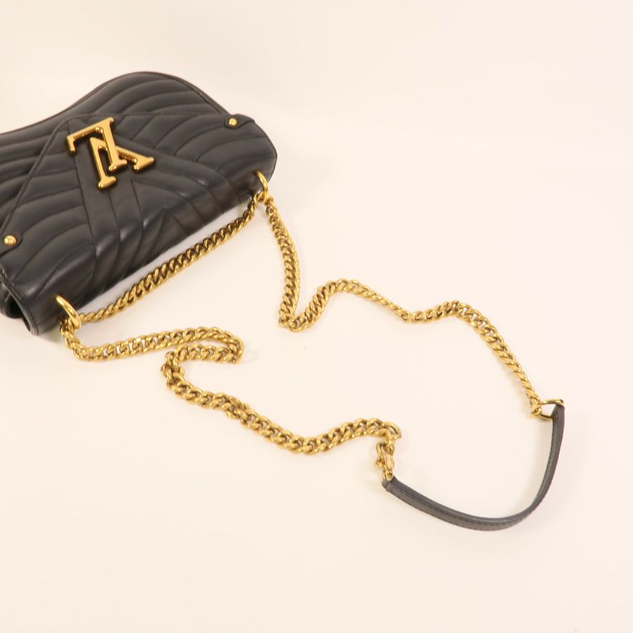LOUIS VUITTON 牛皮皮革New Wave MM肩背袋-4