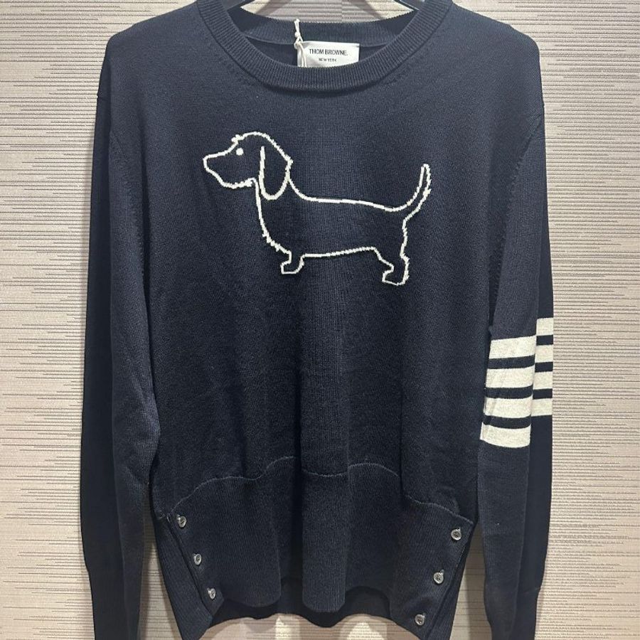 💎Han's house精品服飾💎Thom Browne TB 狗 100% 美利奴羊毛 毛衣 義大利製 現貨4 原價33200-1
