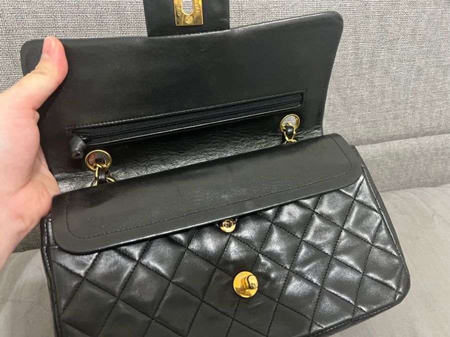 Chanel  cf23-3
