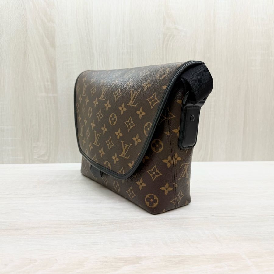 LV🤎原花磁吸郵差包M45557-3