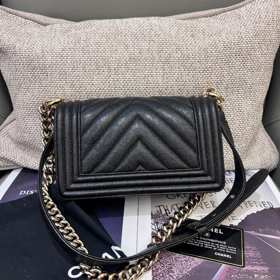 近新品 香奈兒/Chanel LEBOY小號v紋 荔枝紋牛皮-1