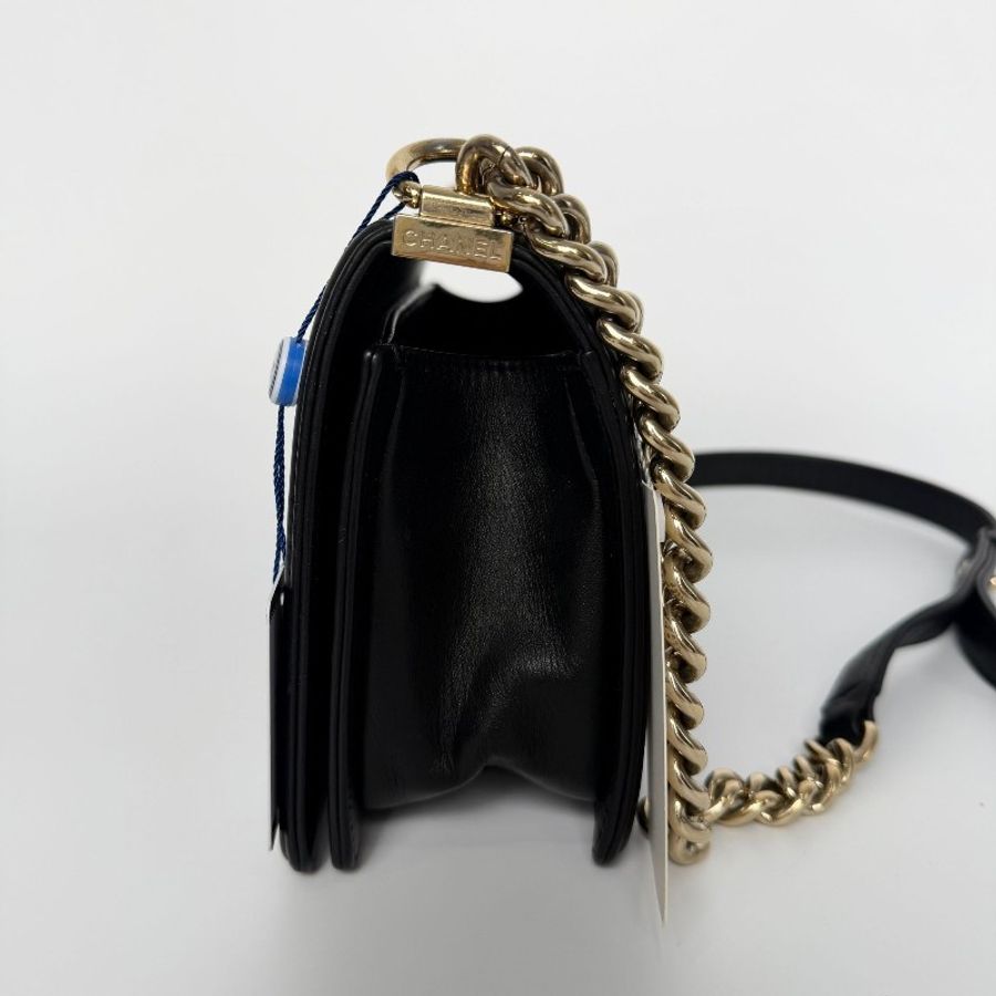 Chanel Leboy medium 
特別版 黑金經典顏色-4