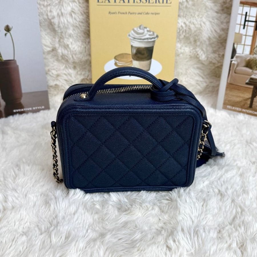 Chanel Vanity Case 相機包 海軍藍色 格紋 牛皮 中號 金扣-1
