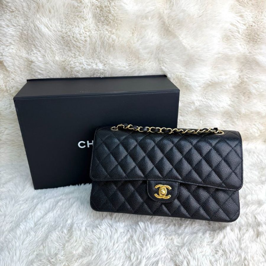 Chanel CLASSIC FLAP 黑色 菱格紋 荔枝牛皮 中號 金扣 CF-0