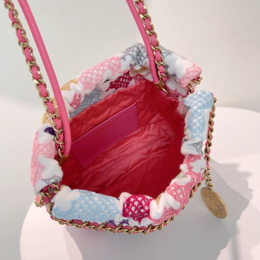 ✨香奈兒Chanel 24P 刺绣编织花花 mini 22bag Jennie同款各大博主上身同款 成色非常不錯👍-8