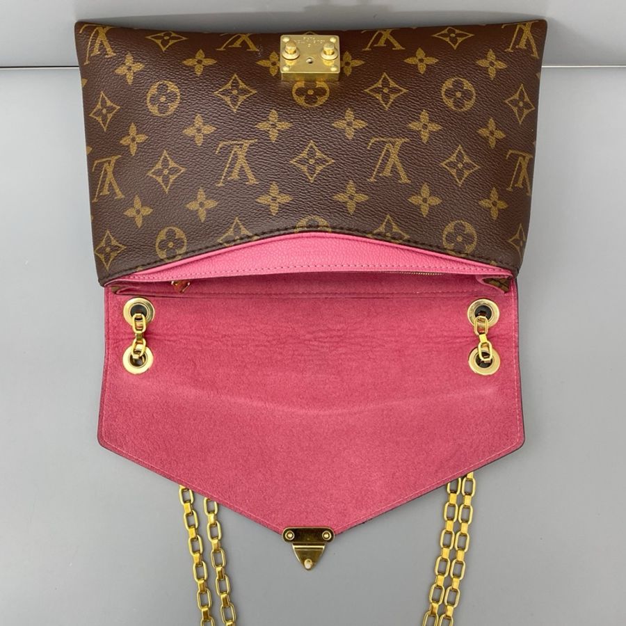 ✨路易威登/Louis Vuitton 传奇链条包老花拼玫红色翻蓋斜挎包尺寸：27*18*5cm-6