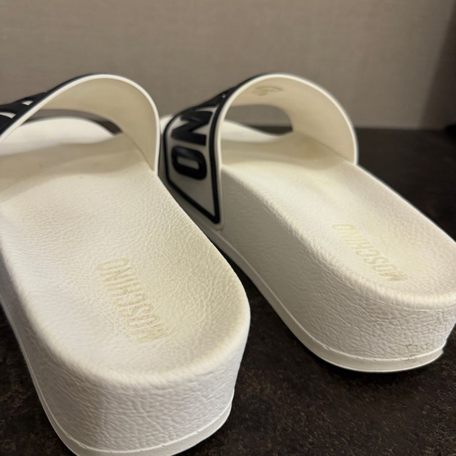 MOSCHINO白色厚底拖鞋-8