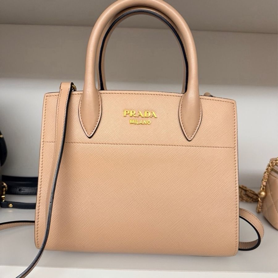 Prada 皮革 硬挺粉藕色 氣質名媛 手提包 肩背包 大容量 上班族 約會必備-9