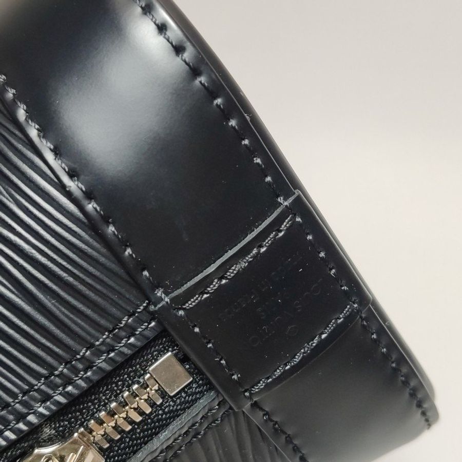 Louis Vuitton (LV) AlmaBB牛皮水波紋貝殼包斜背包單肩包晶片款-19