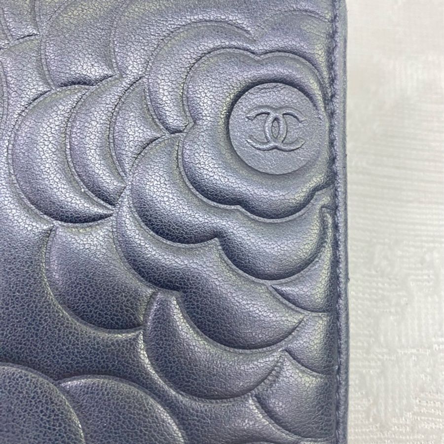 Chanel 黑色山茶花壓紋Wallet on chain-14