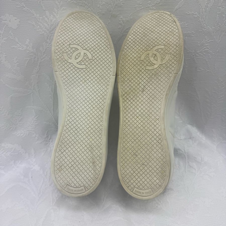 Chanel Sneakers EU 42-12