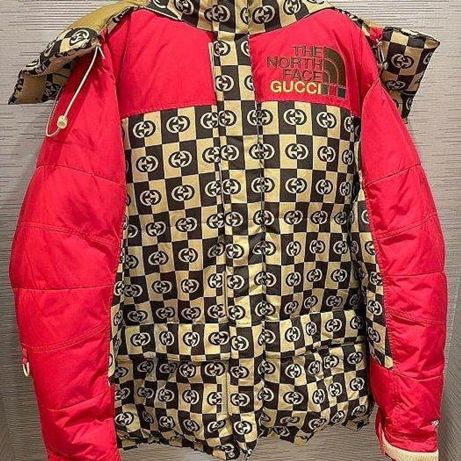 💎Han's house精品服飾💎GUCCI 聯名 The North Face 羽絨 連帽可拆 外套  現貨 L  原價 92800-0