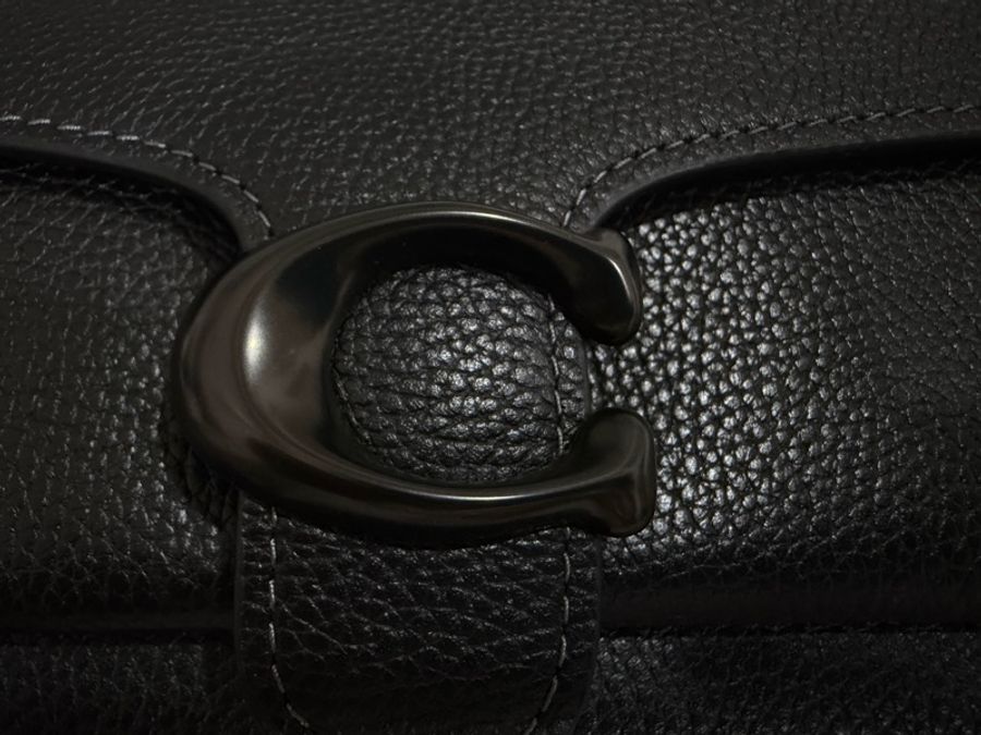 COACH TABBY 鍊帶手拿包CE772 全新沒使用過-1