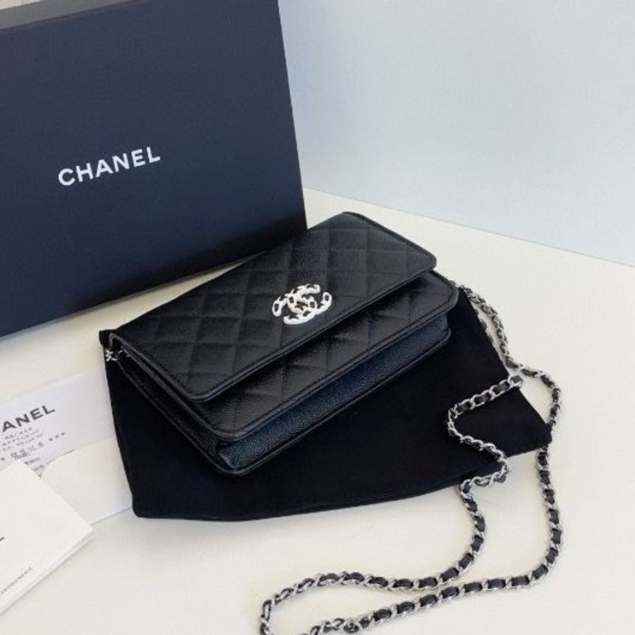 閒置新 香奈兒/Chanel 黑銀魚子醬Woc鏈條包 芯片款-5