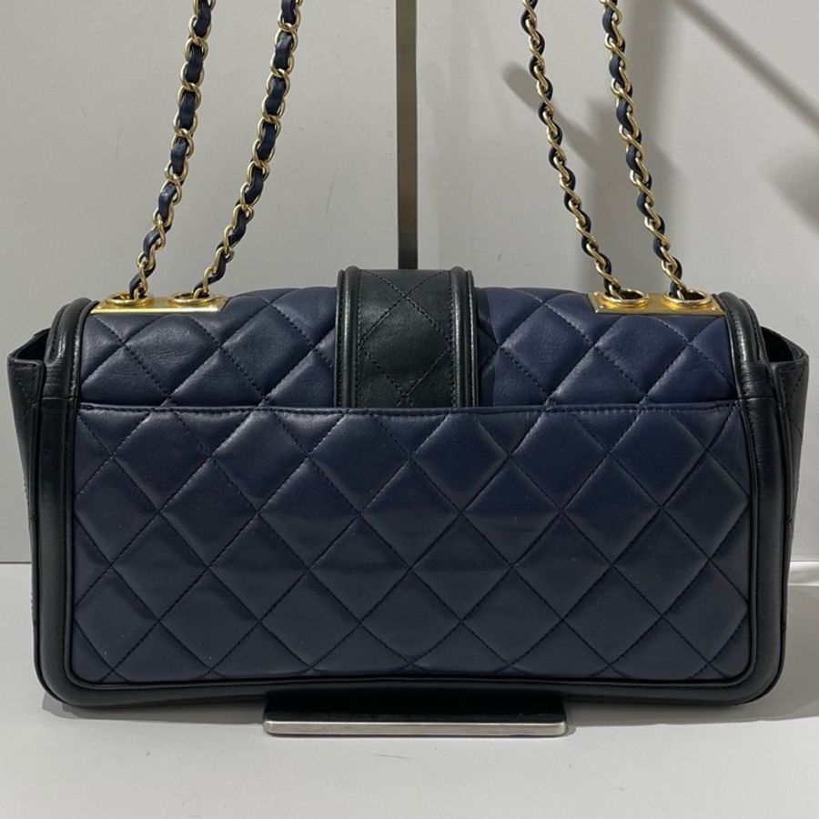 CHANEL香奈兒季節款藍黑金扣CF扣鏈條單肩斜挎包 20開 31*8*16cm🈚附件-1