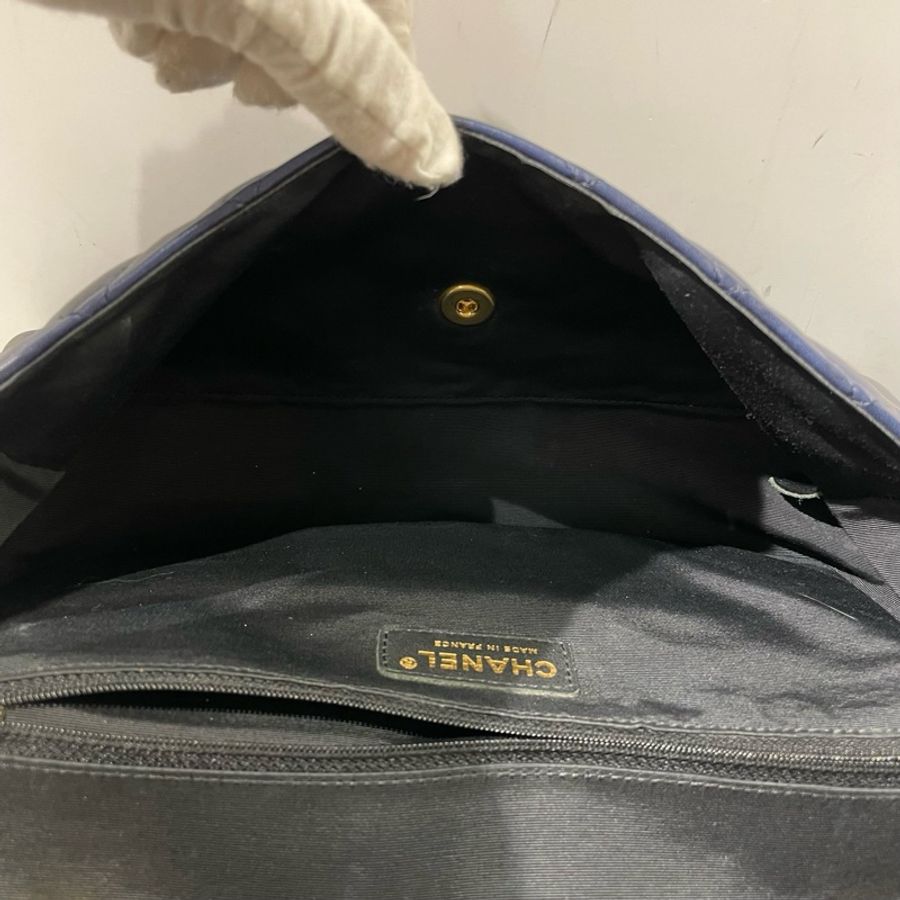 CHANEL香奈兒季節款藍黑金扣CF扣鏈條單肩斜挎包 20開 31*8*16cm🈚附件-7