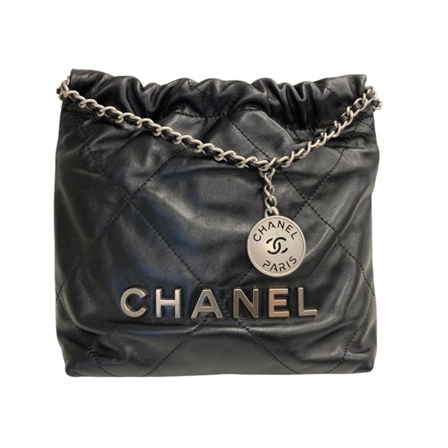 CHANEL 香奈兒 22 MINI 流浪側背包 亮面小牛皮 黑色 銀釦-1