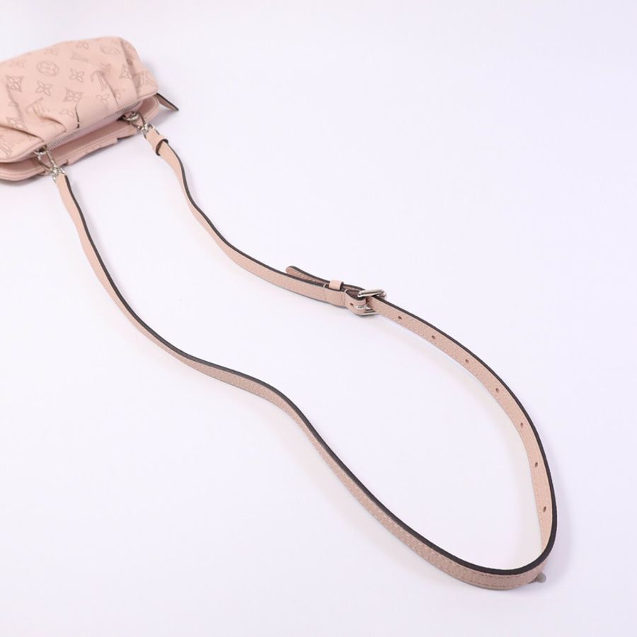 LOUIS VUITTON Monogram Mahina Scala Mini Pouch肩背袋-8