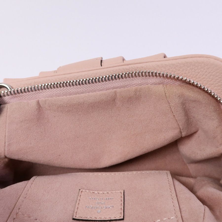 LOUIS VUITTON Monogram Mahina Scala Mini Pouch肩背袋-16