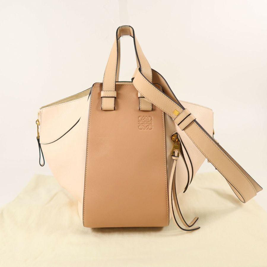 LOEWE 牛皮皮革Hammock Small金扣手挽肩背兩用袋-9