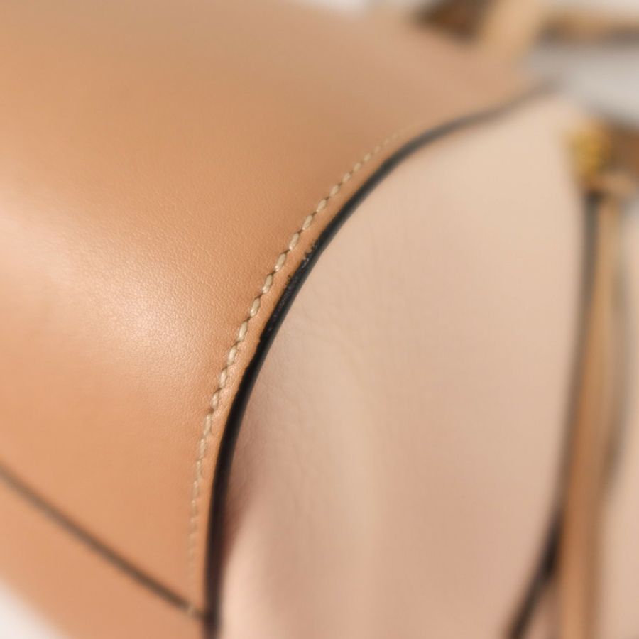 LOEWE 牛皮皮革Hammock Small金扣手挽肩背兩用袋-11