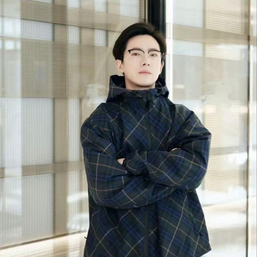 💎Han's house精品服飾💎BURBERRY 戰馬 騎士 刺繡 連帽 外套 風衣 原價42500-3