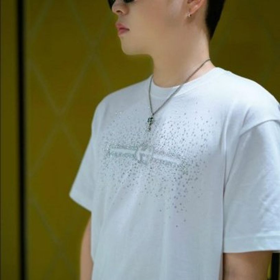 💎Han's house精品服飾💎GUCCI 古馳  水鑽 短 T  短袖 男女共穿 現貨S-0