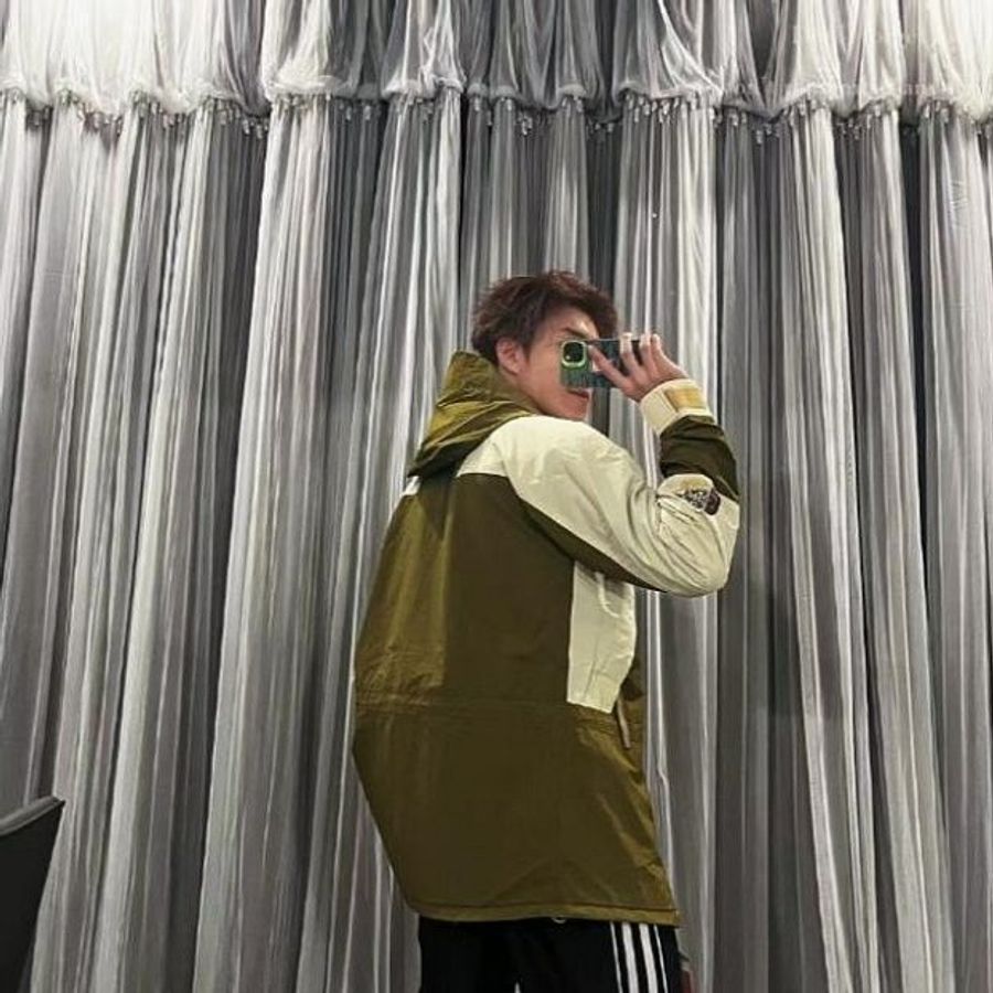 💎Han's house精品服飾💎GUCCI 古馳 聯名 The North Face 古馳 連帽 外套 風衣 現貨L-8
