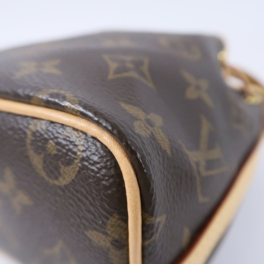 LOUIS VUITTON Monogram Nano Noe肩背袋-11