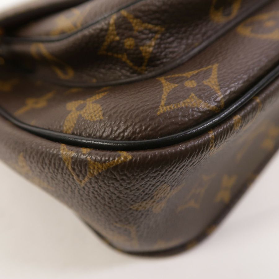 LOUIS VUITTON Monogram Passy肩背袋-10