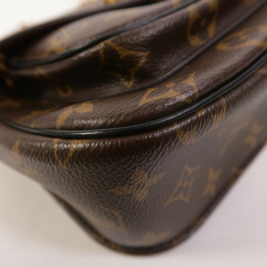 LOUIS VUITTON Monogram Passy鏈帶肩背袋-9