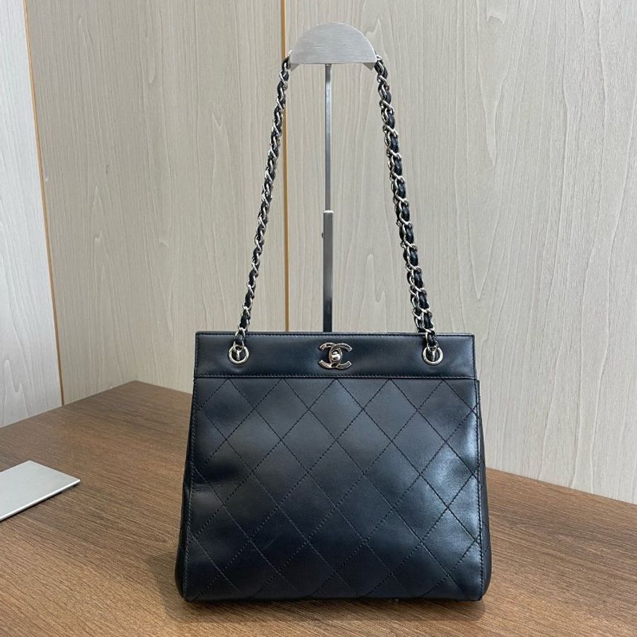香奈兒/Chanel 黑銀琴譜托特鏈條包-5