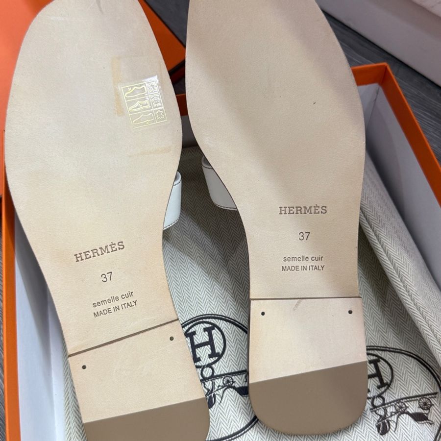 全新未使用Hermes 愛馬仕Oran H拖鞋 凉鞋白色 37碼-2