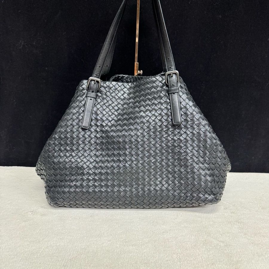 葆蝶家 Bottega Veneta  黑色 羊皮 全皮編織 40*28 *30cm 附件 塵袋🧡-1