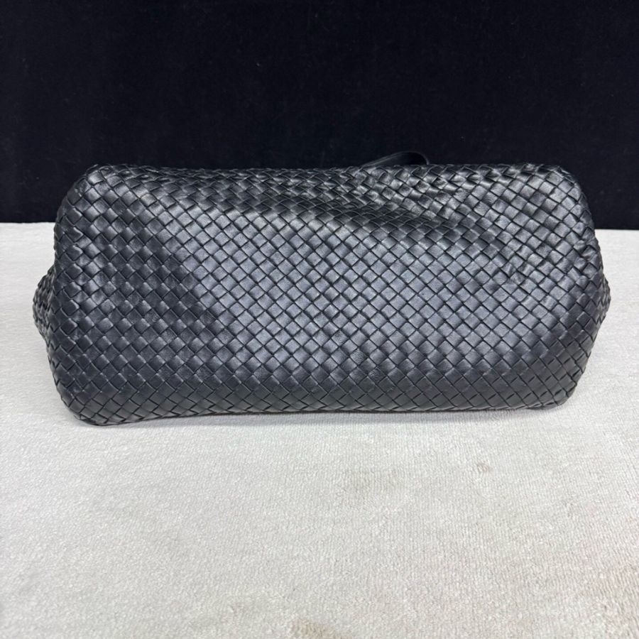 葆蝶家 Bottega Veneta  黑色 羊皮 全皮編織 40*28 *30cm 附件 塵袋🧡-2