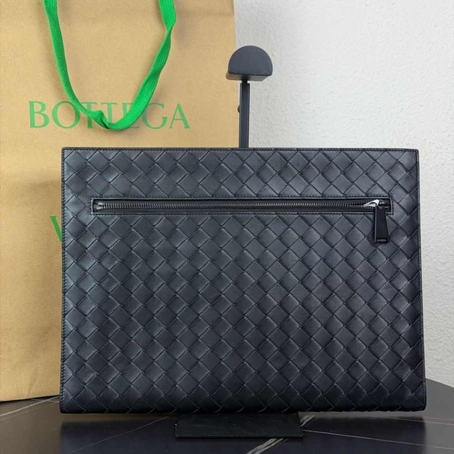闲置新Bottega Veneta 葆蝶家 bv黑色牛皮编织手拿包-4