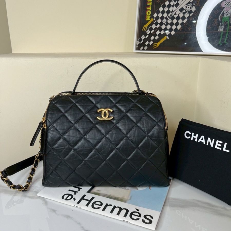 Chanel 23C 黑金保齡球包｜27cm 大容量輕盈款🎱-5