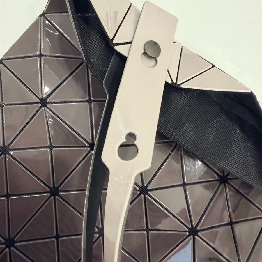 ISSEY MIYAKE 三宅一生 BAO BAO 雙色 六格 手提包 肩背包-27